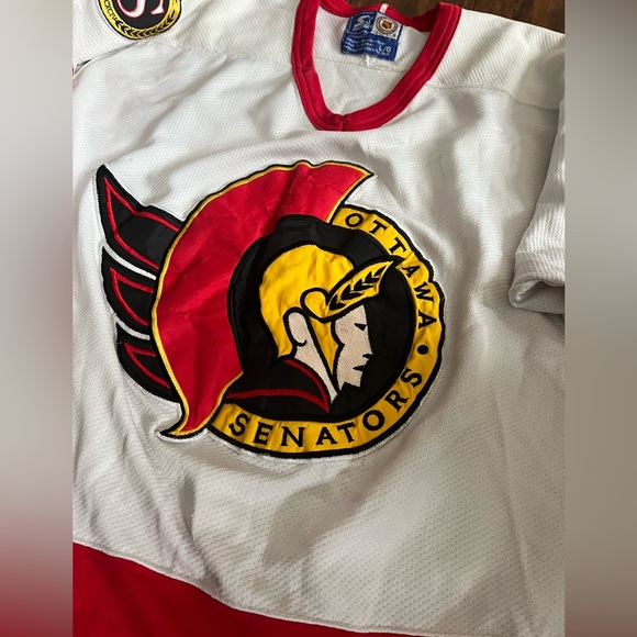 Starter NHL Ottawa Senators NHL hockey jersey - Picture 2 of 5